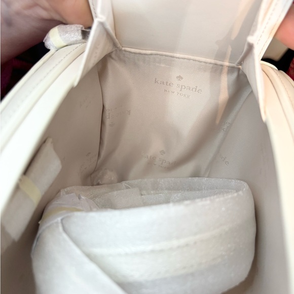 Kate Spade Rare Pink and White Camper Crossbody Bag - Picture 9 of 11